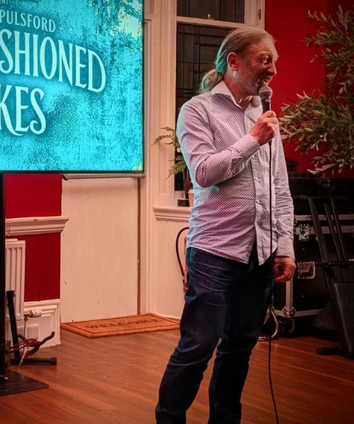 Comedy performance at Perth Fringe